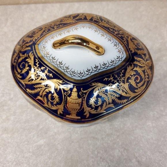 💎💍📿📦 Jewelry/trinket box with lid - Picture 11 of 11